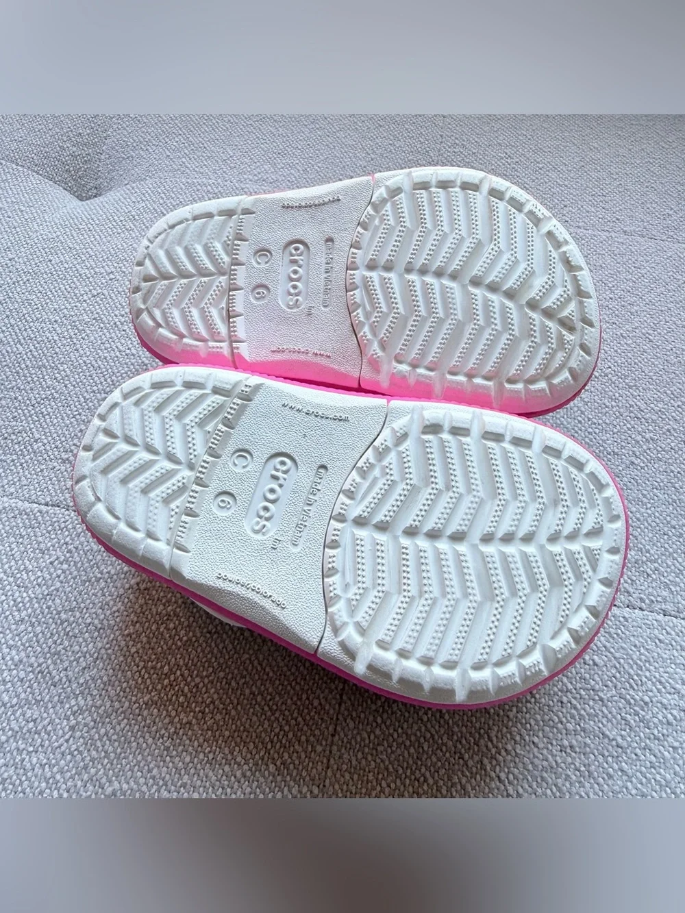 Crocs white/ pink light up shoes with flowers toddler size 6